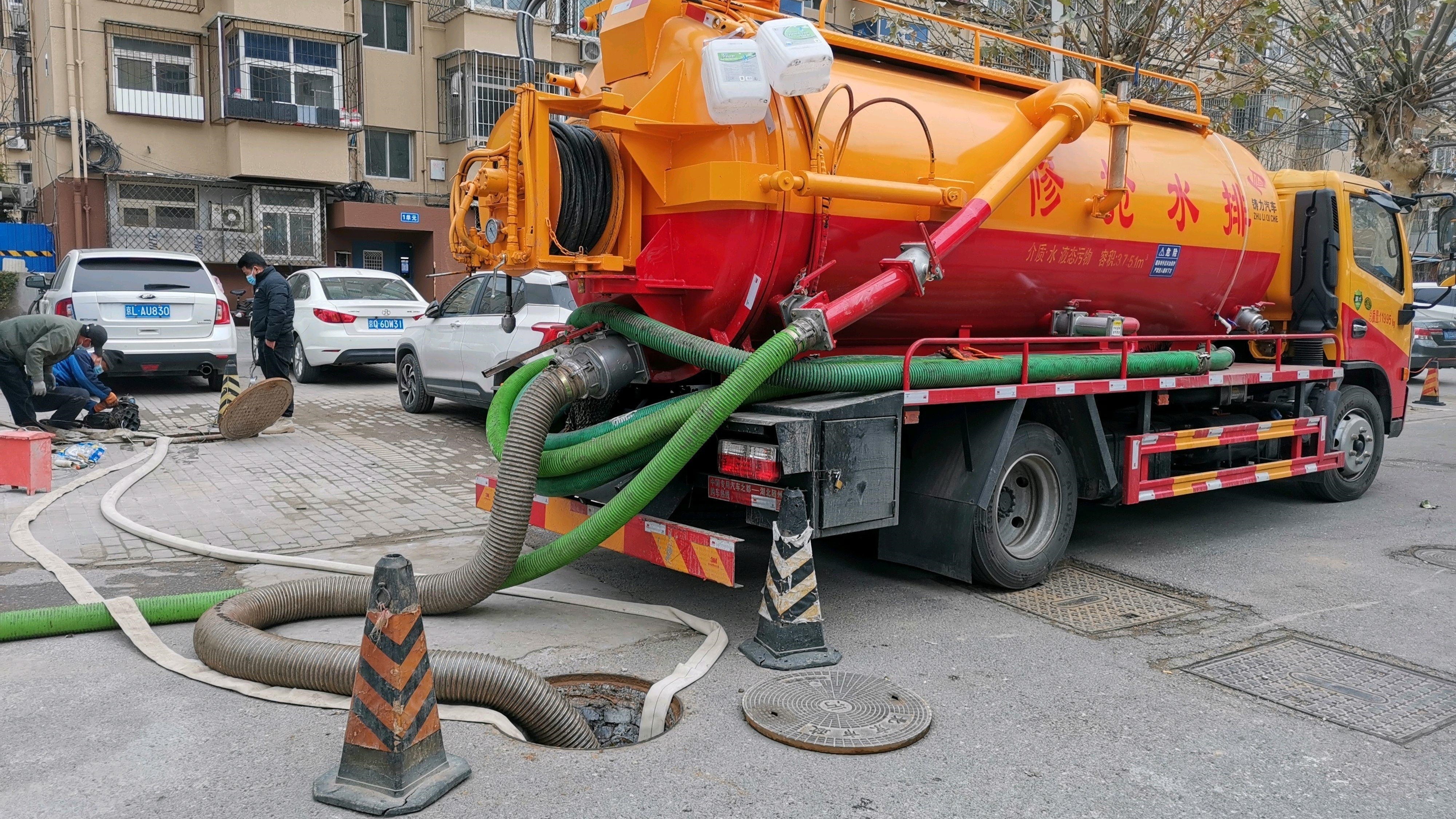 1e8f047be1774e1da8c76a4e9236ae19 (1).jpg